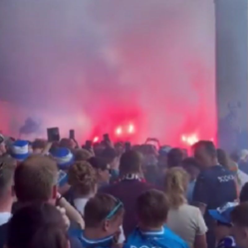 VIDEO Navijači njemačkog fenjeraša spektakularno ispratili igrače prije derbija