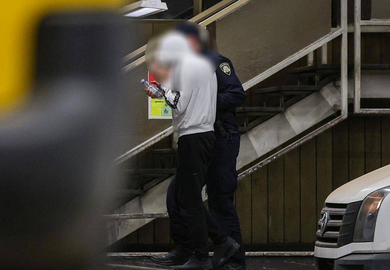 Uhićen 16-godišnjak, učenica ga optužila za silovanje tijekom prakse