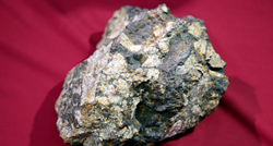 Šveđaninu na posjed pao meteorit od 14 kg, geolozi ga odnijeli. Sud: Vratite mu ga