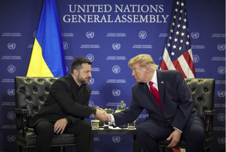 Trump nahvalio Zelenskog i Ukrajince