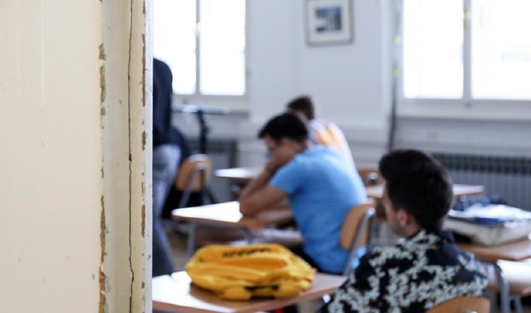 U Istri sve više zaraženih učenika, očekuje se produljenje školskih praznika