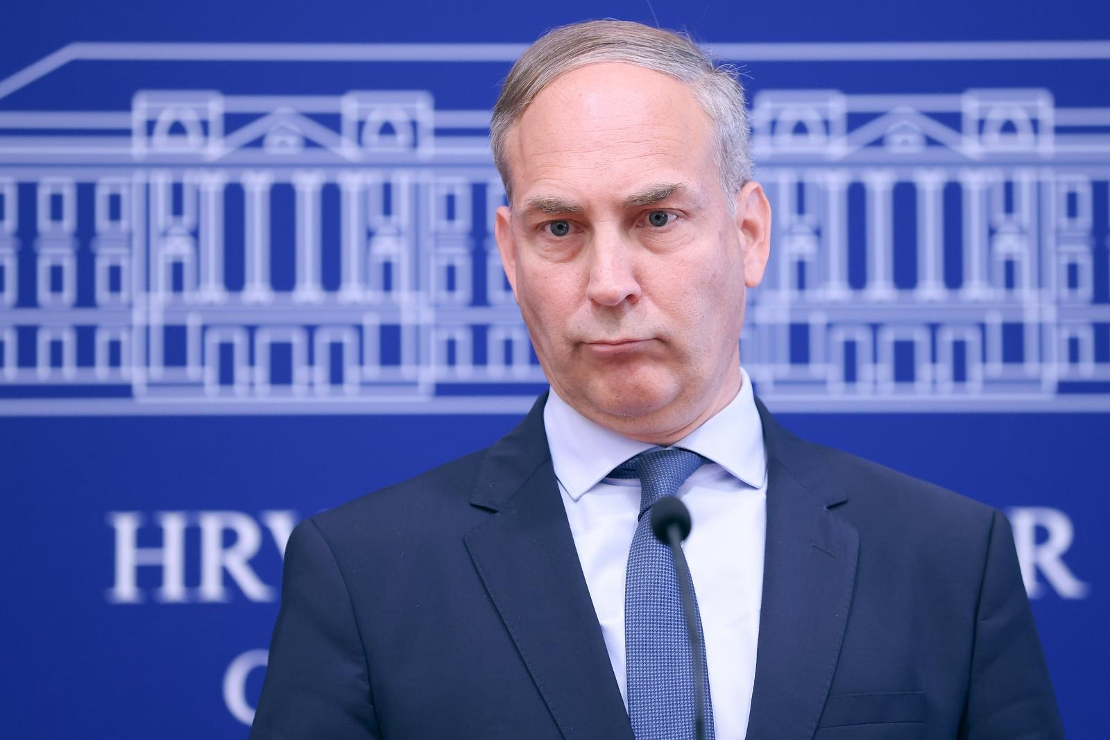 Povjerenstvo kaznilo Bartulicu jer nije prijavio dvije tvrtke. Kazna je smiješna