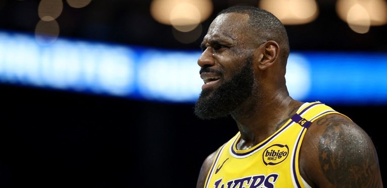 LeBron James poludio zbog laži nakon što su Lakersi doveli Luku Dončića