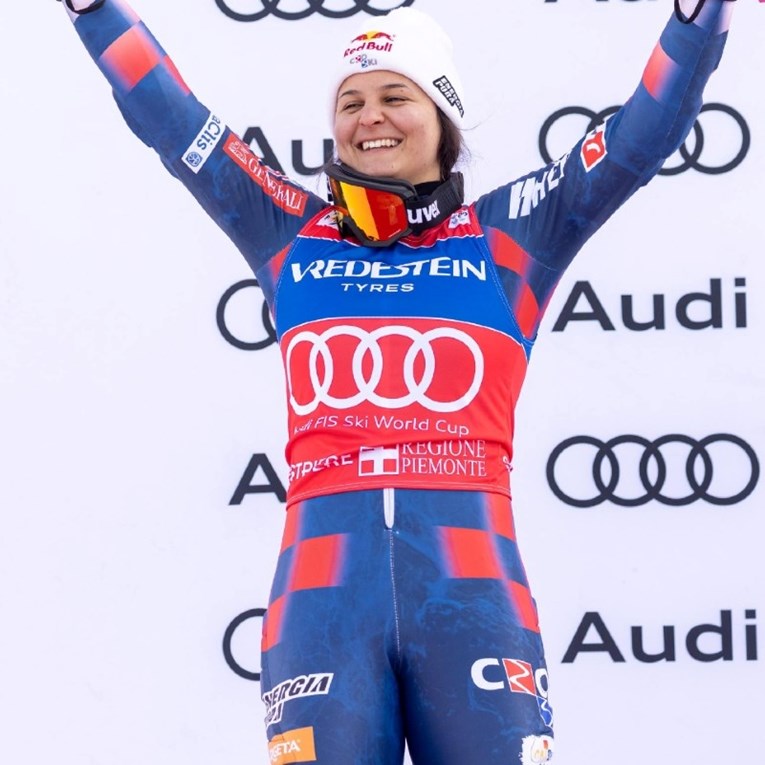 Ljutić je obranila titulu najbolje mlade skijašice na svijetu i ušla u elitno društvo