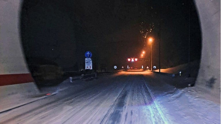 I dalje traje zastoj na A1, bura puše oko 150 km/h