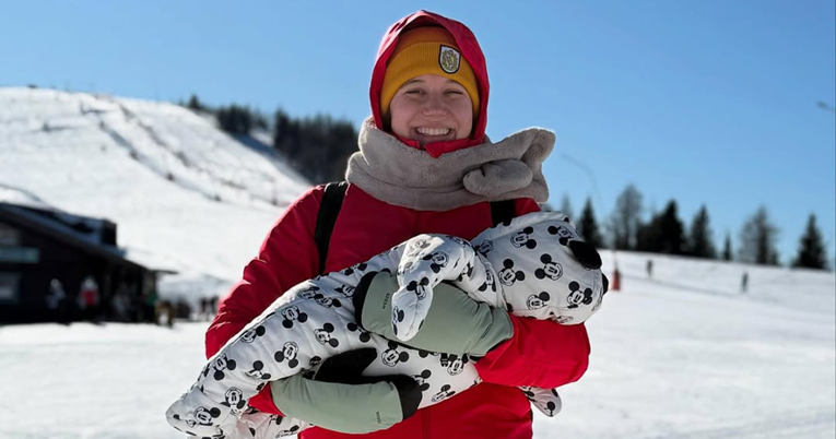 Buga Marija Šimić Milošev o porodu: Trajao je 17 i pol sati, a završio carskim rezom