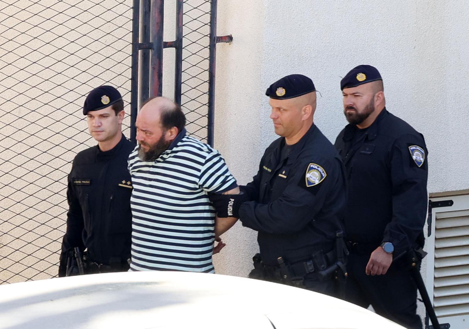 Ubojici Kristijanu Aleksiću produljen pritvor. U bolnici je