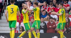 Nogometaši Norwicha porukama na majicama podržali gej suparnika