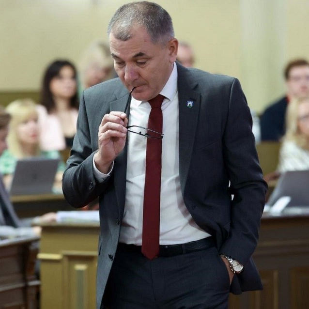 Oporba kritizirala ravnateljicu Svetog Duha. Tomašević stao u njenu obranu