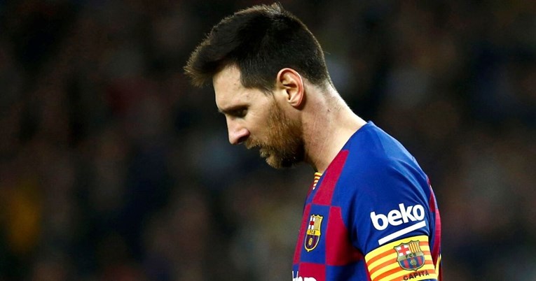 Messi: Nemam riječi. Napustio nas je pravi genijalac