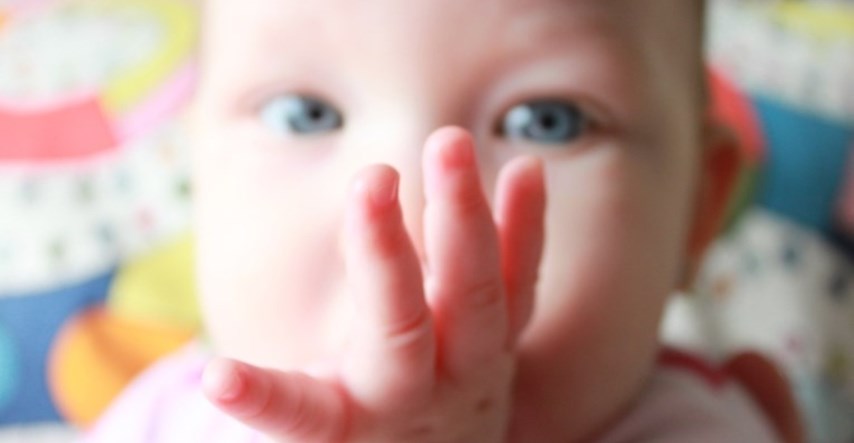 Sisanje palca u djetinjstvu smanjuje rizik od alergija, kaže znanost