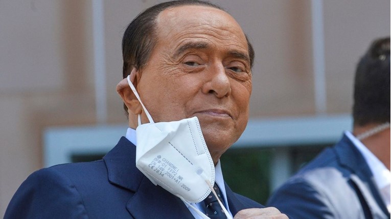 Berlusconi završio u bolnici zbog problema sa srcem