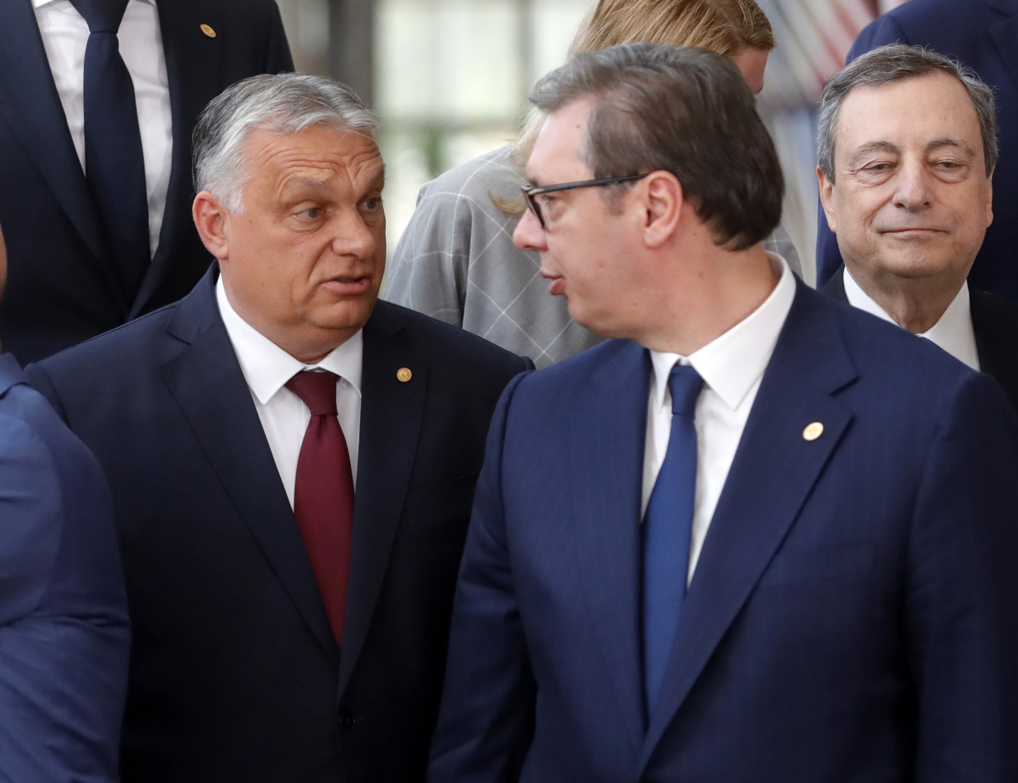 Vučić čestitao Magyaru, zahvalio Orbánu na odnosima Srbije i Mađarske