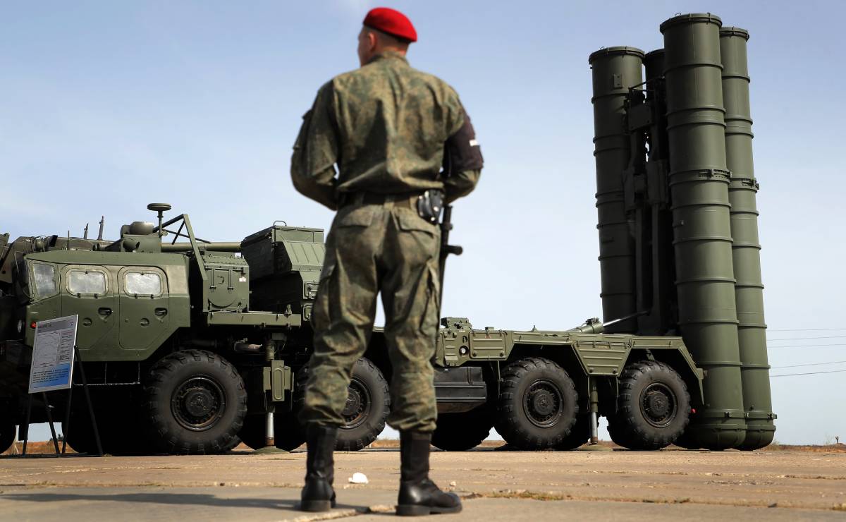 NATO upozorava Tursku da ne koristi ruski sustav S-400