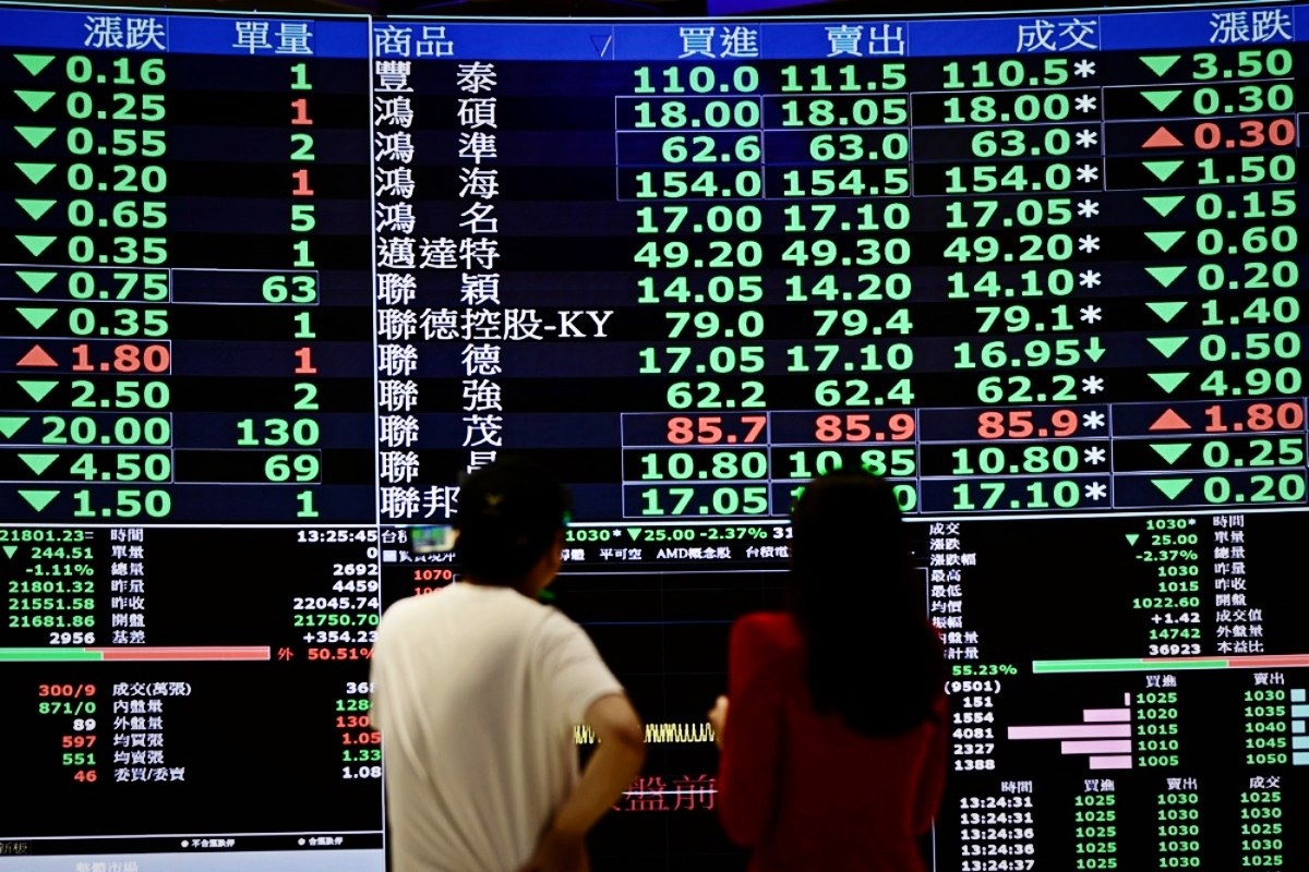 Azijske burze prate rast Wall Streeta. Ojačao i dolar