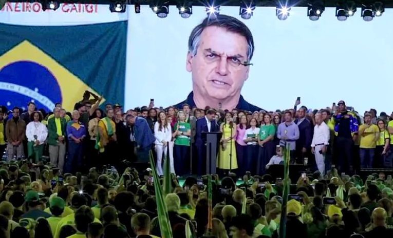 Bolsonaro ne smije javno istupati, pa se pojavio kao AI avatar u kampanji svog sina
