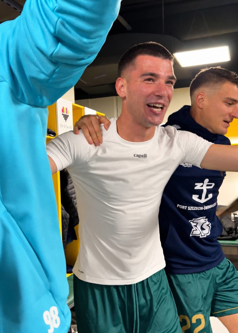 VIDEO Bivši igrač Hajduka slavi pobjede uz srpski narodnjački hit