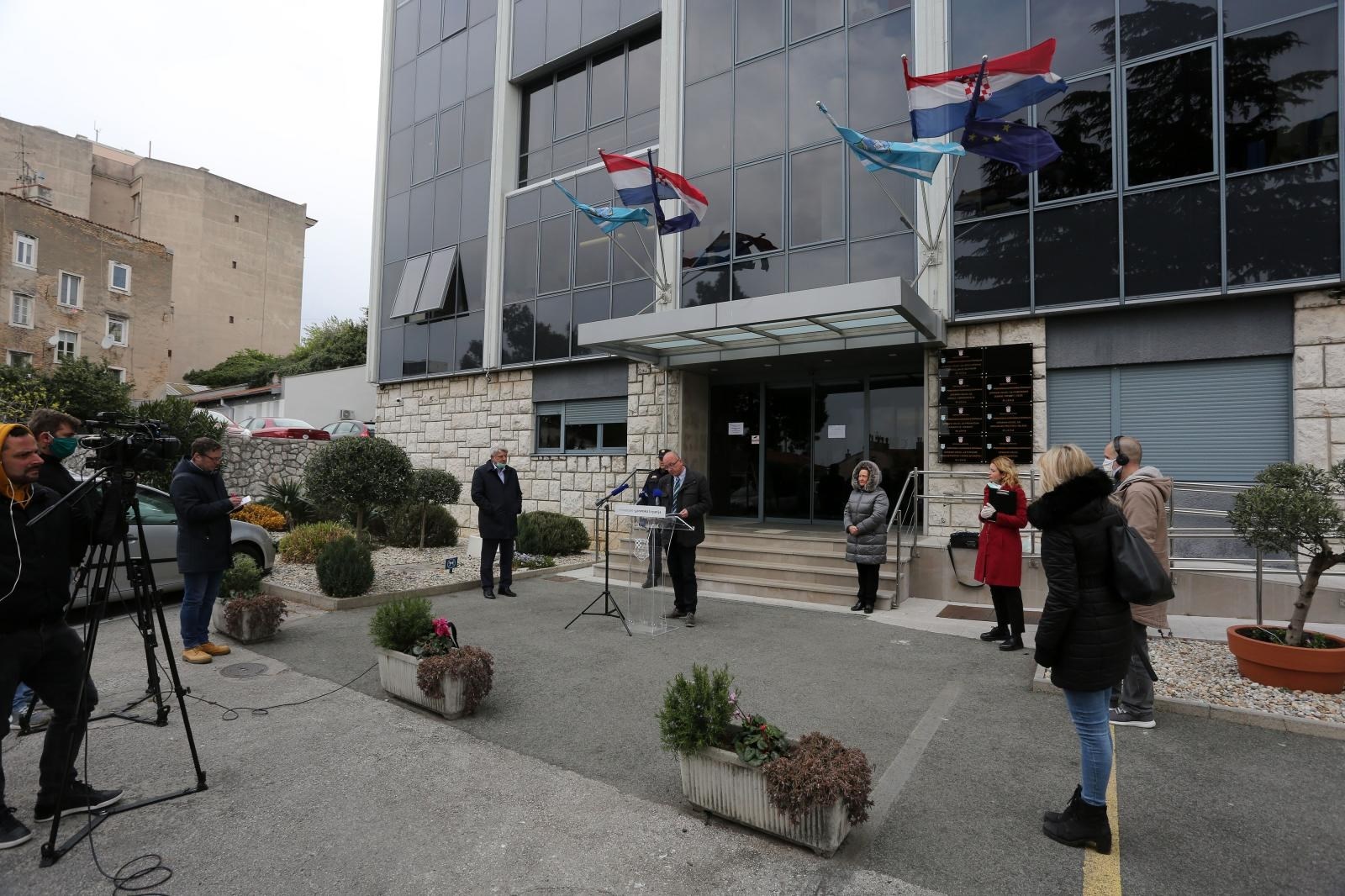 Na riječkom području nove tri zaražene osobe, ukupno 47