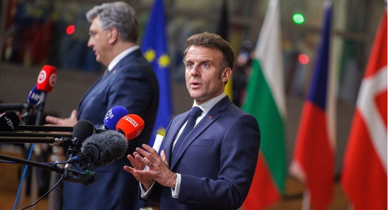 Macron: EU će zbog duga i obrane morati ponovno ići na zajedničko zaduživanje