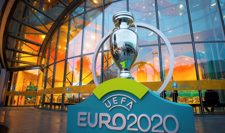 Irci izgubili domaćinstvo Eura, premijer poručio: UEFA je neozbiljna 