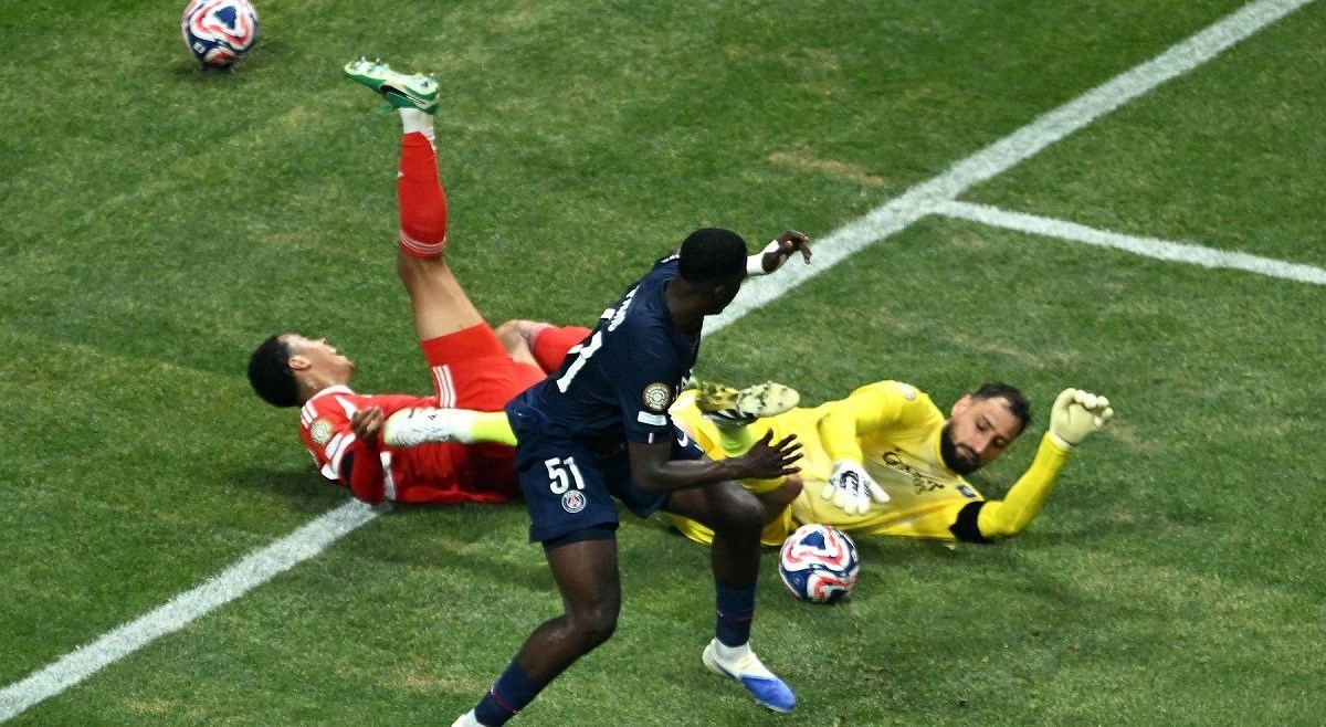 Donnarumma plakao nakon što je nenamjerno slomio nogu Musiali. Poslao mu je poruku