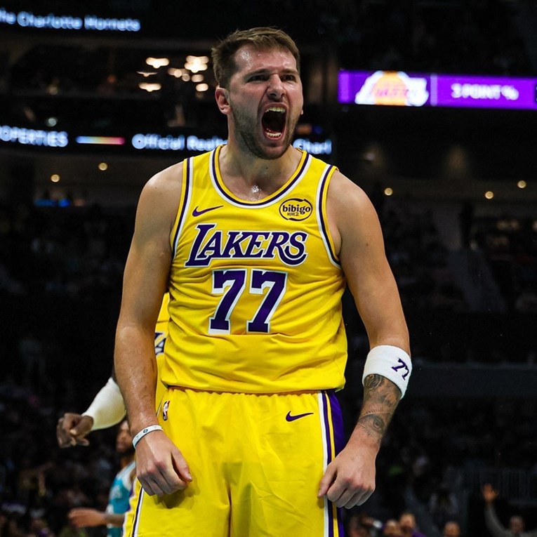 Pogledajte zakucavanje zbog kojeg su Lakersi Dončića preimenovali u Dunkčić