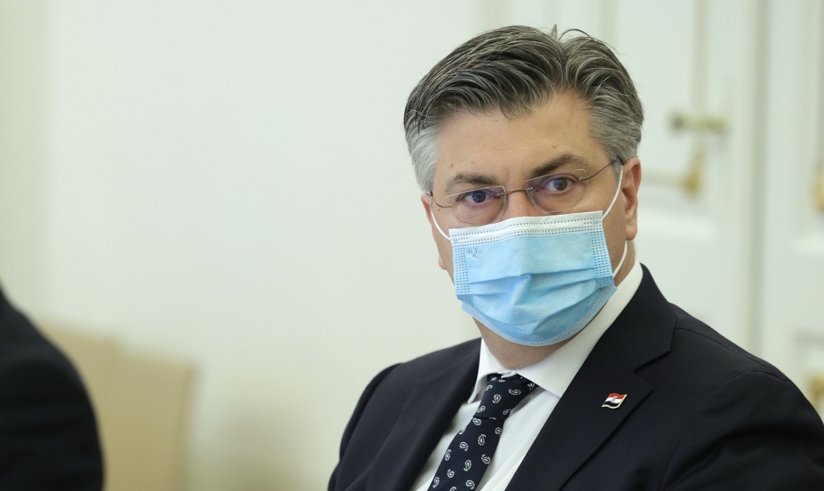 Plenković: Čekamo službenu potvrdu omikrona u Hrvatskoj