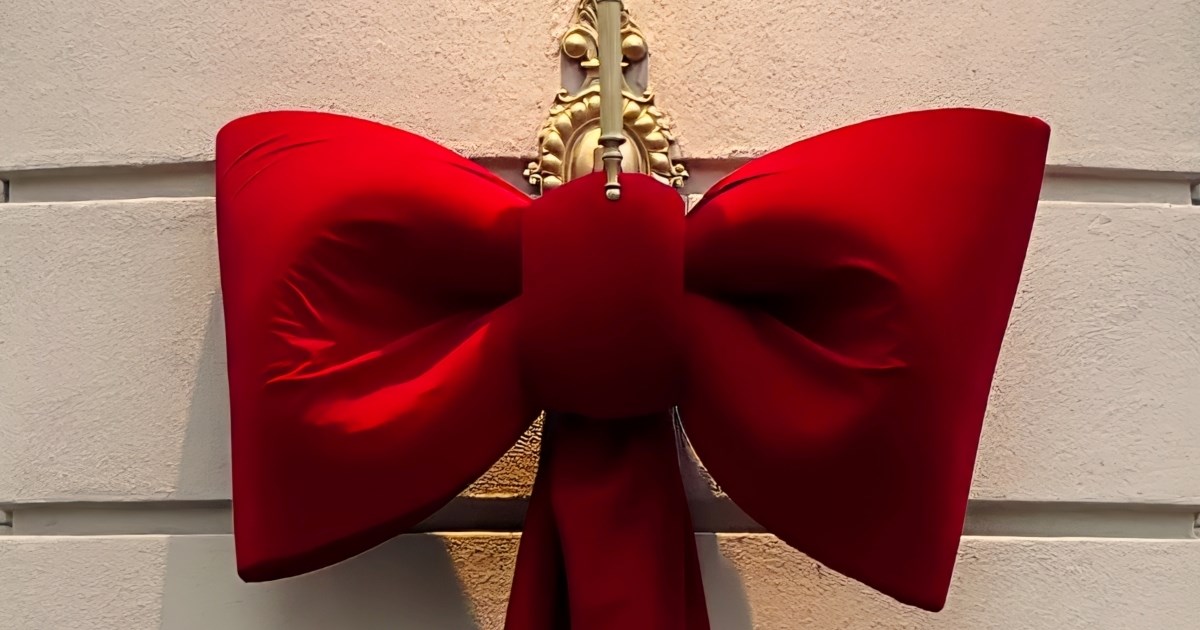 Svi su zaluđeni XL mašnama - ovog Božića bit će posvuda