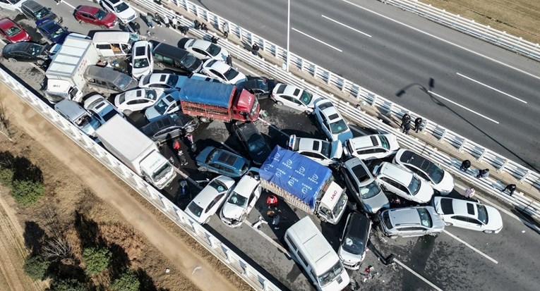 VIDEO Na autocesti u Kini sudarilo se 200 vozila