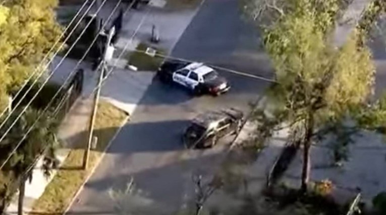 Pucnjava na Floridi: Otvorili vatru iz auta, upucali desetero ljudi na ulici