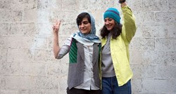 Iran tužio novinarke jer ne nose hidžab