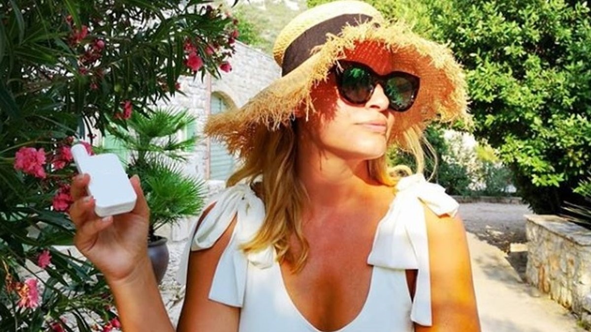 Nevena Rendeli pozirala u kupaćem, Jelena Veljača spomenula njenu stražnjicu
