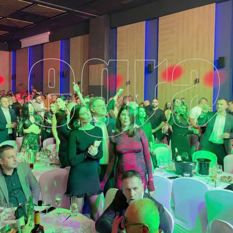 Mamić grlio kćeri na Cecinom koncertu, otkriveno da je jedna od njih trudna