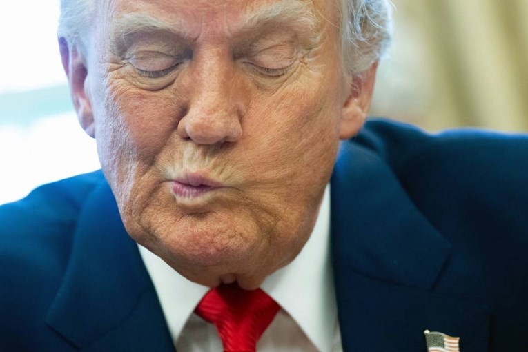 Trump je pokrenuo trgovinski rat. Sad treba saveznike, a više ih nema: "Ovo je kaos"