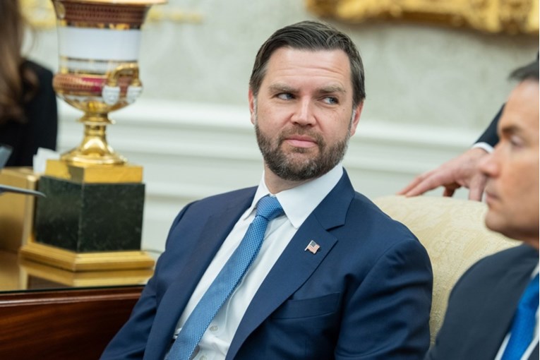 Iran želi pregovarati s Vanceom, a ne s Kushnerom. Bijela kuća: To odlučuje Trump