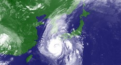Snažan tajfun pogodio Japan, više od milijun građana se mora evakuirati