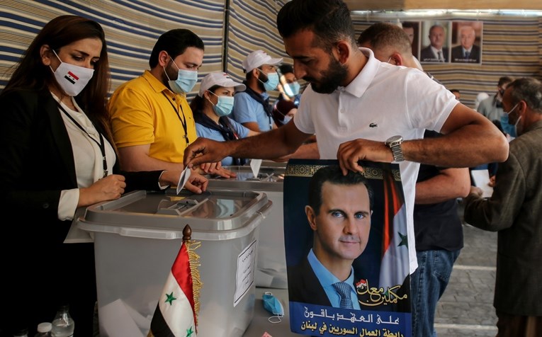 U Siriji su sutra izbori, zbog strogog zakona Asad praktički nema konkurencije