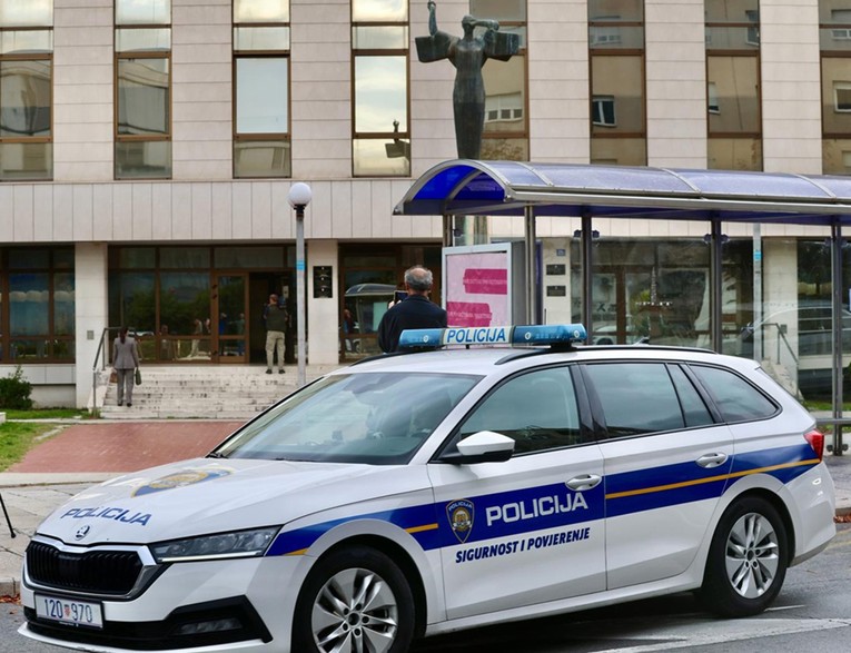 Pijan i drogiran vozio pa sudu obećao da više neće. Pušten je na slobodu