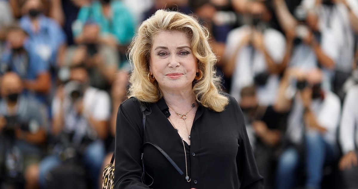 Salonke glumice Catherine Deneuve prodane na dražbi za 10.000 kuna