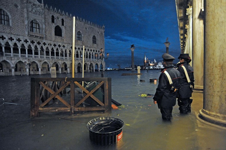 Mi ljudi krivi smo za poplave u Hrvatskoj i Veneciji. Evo kako to znamo
