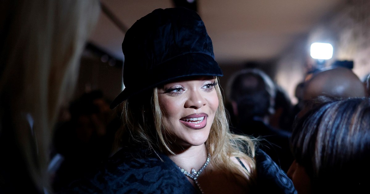 Godinama kruže priče o Rihanninu nevjerojatnom mirisu. Poznati parfemi koje nosi