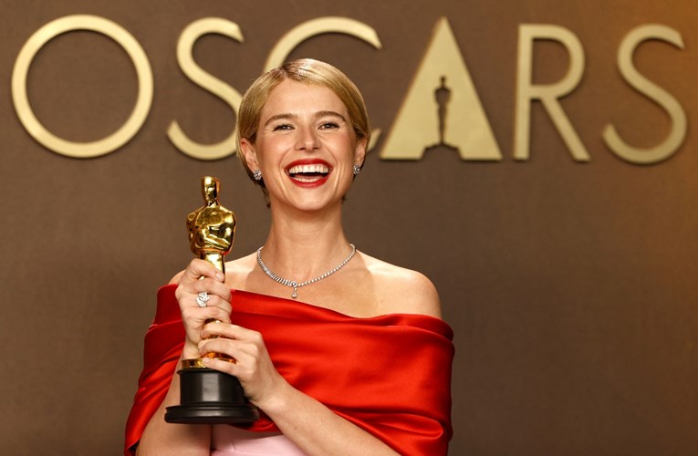 Stranac joj je platio školovanje i stanarinu, a sada je osvojila Oscara