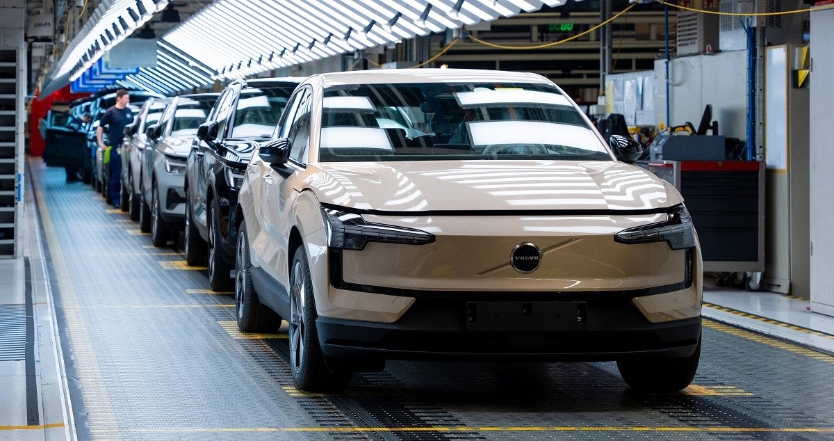 Volvo EX30 krenuo s proizvodnjom u Europi