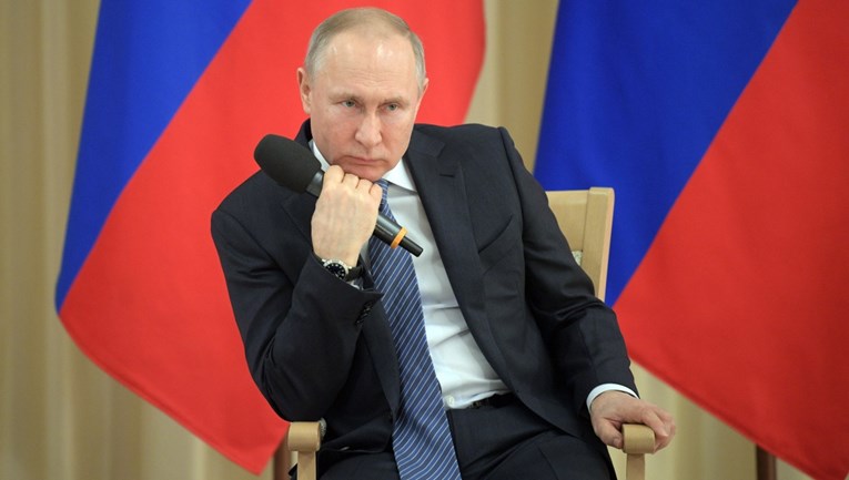 Putin: Rusija može pobijediti koronavirus za manje od tri mjeseca
