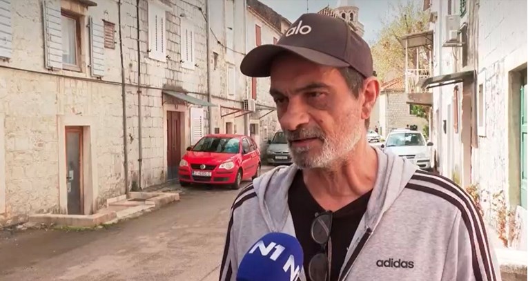 Mještani o napadaču iz Kaštela: Znam da razbija aute, buši gume...