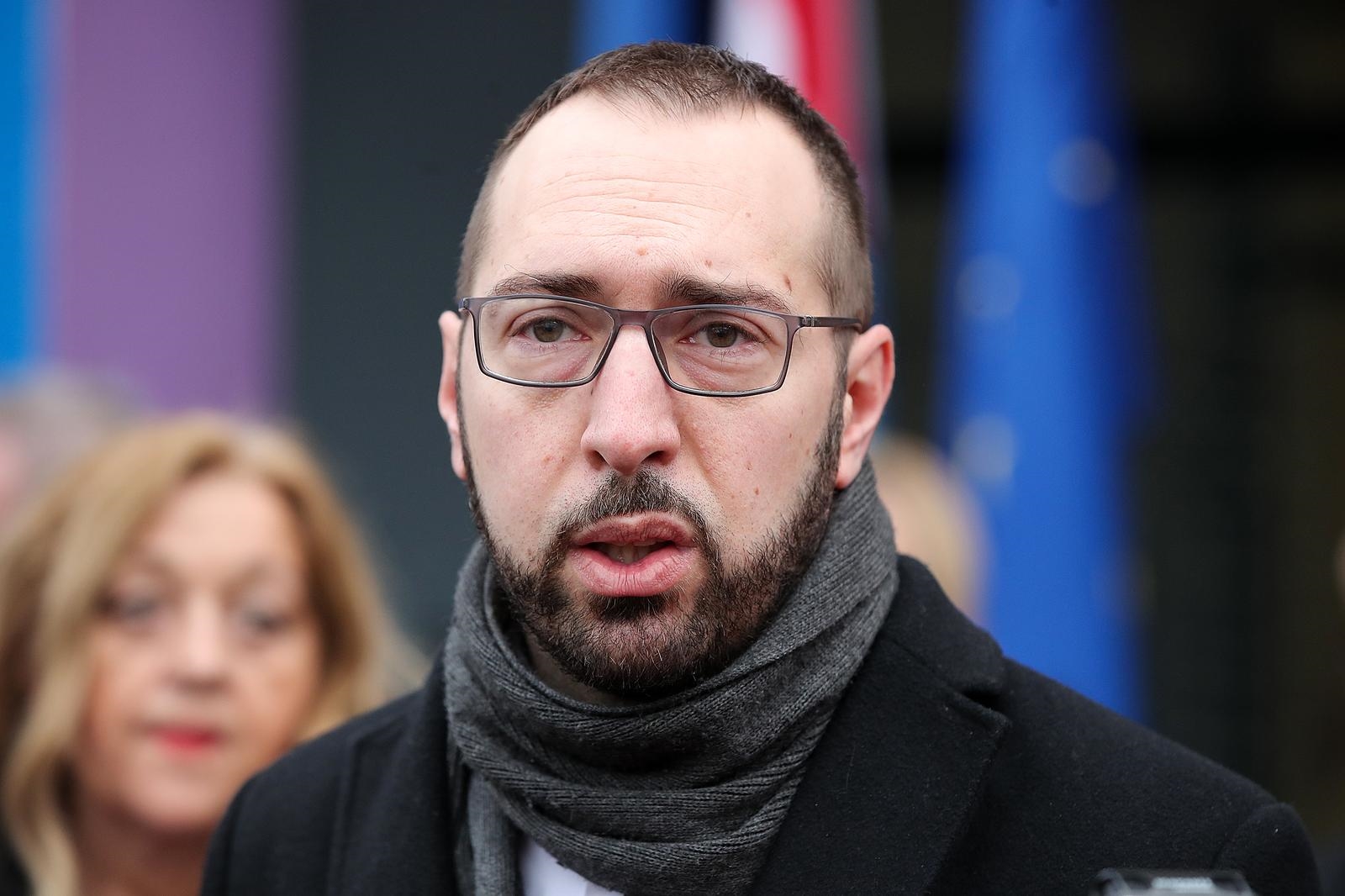 Kako će se znati tko kako baca smeće? Tomašević: Postoje kamere, kopanje po vrećama