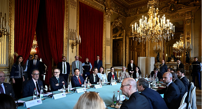 U Parizu se sastali Trumpovi ljudi, Ukrajinci i predstavnici tri europske sile