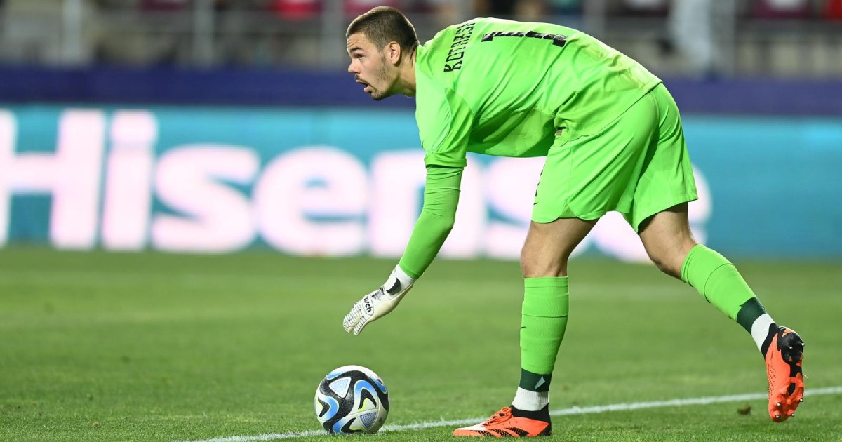 Hrvatski golman pred transferom karijere. Ide u Premier ligu za 10 milijuna eura?