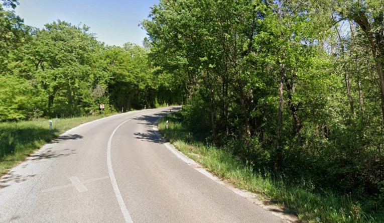 Teška prometna nesreća u Istri: Vozač poginuo na licu mjesta, dijete teško ozlijeđeno
