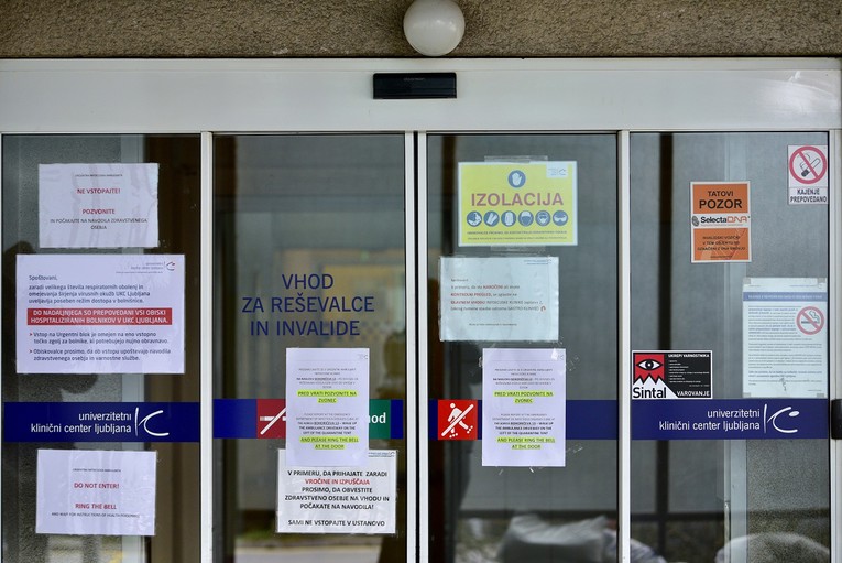 Slovenija potpuno obustavlja zračni promet